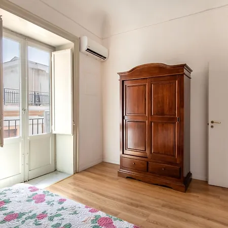 Apartment Cathedral View